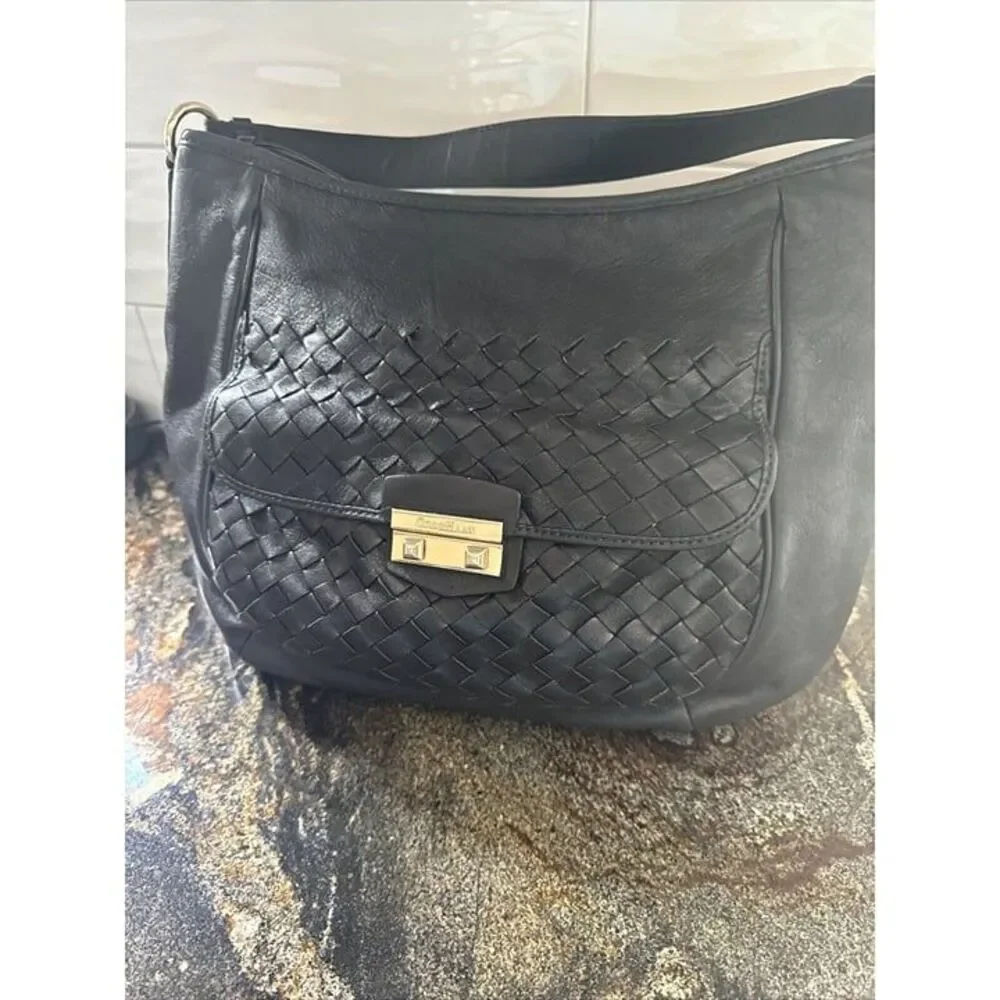 Cole Haan Grammercy Woodbury,‎ leather hobo purse, black gold hardware